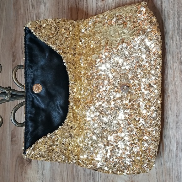 Victoria's Secret Gold Sequin Bag Pouch Purse - Picture 6 of 7